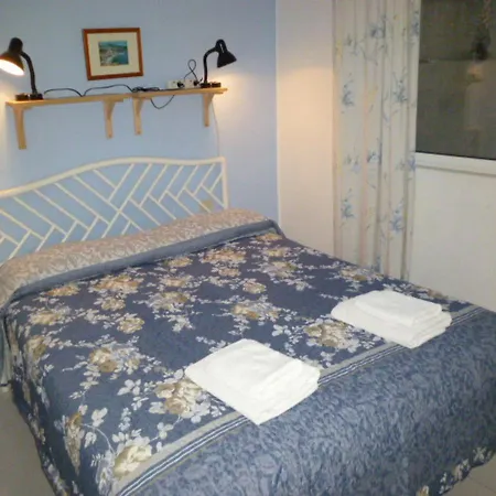 Frida Apartamento Los Cristianos (Tenerife)